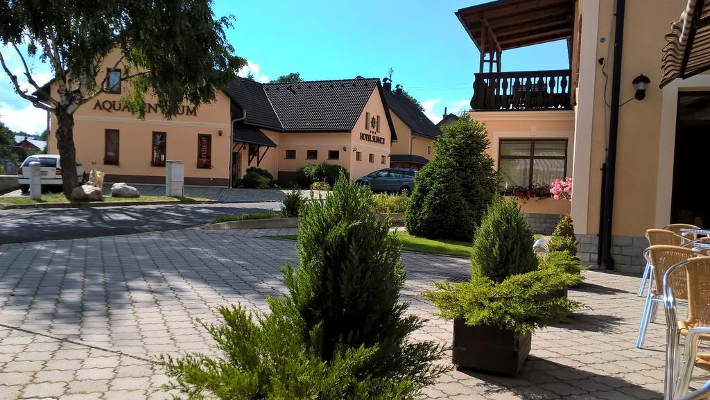 Hotel Slunce Rymarov Exterior photo